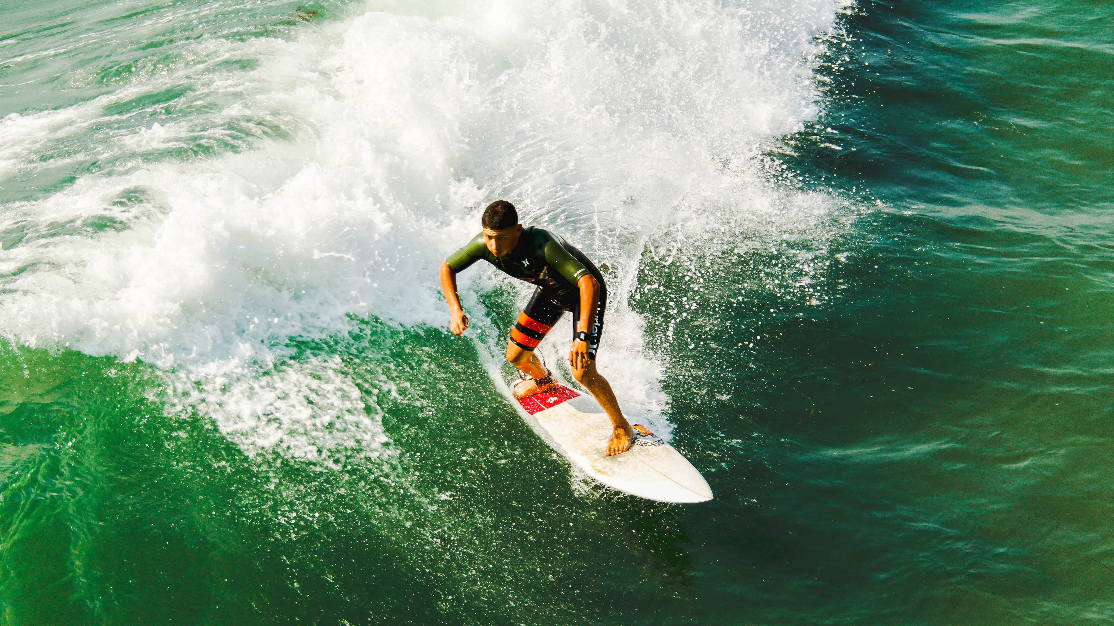 《电竞主播新宠：多平台多角色引领内容新潮流》，电竞主播是干什么的